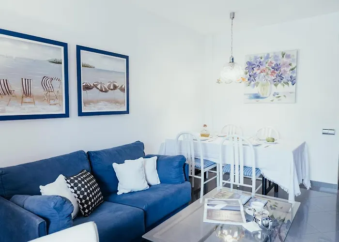 Hauzify I Apartament Marina